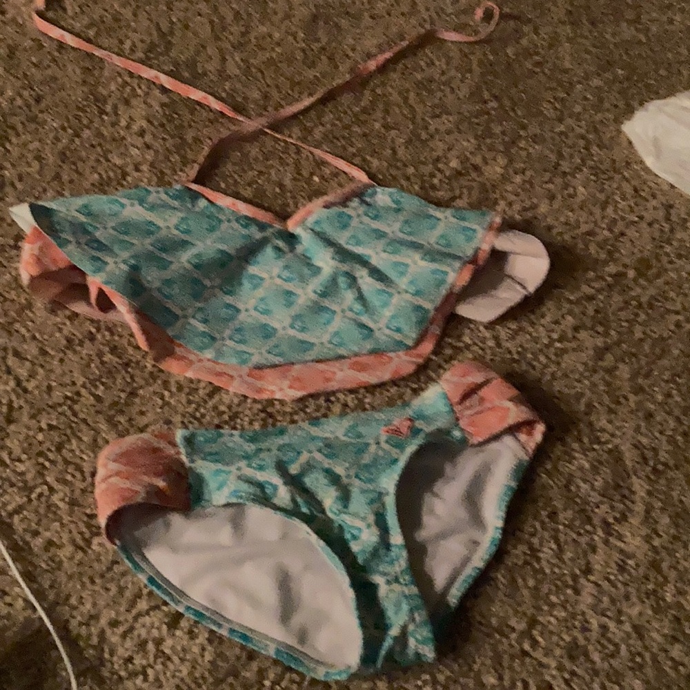 Bathing suit